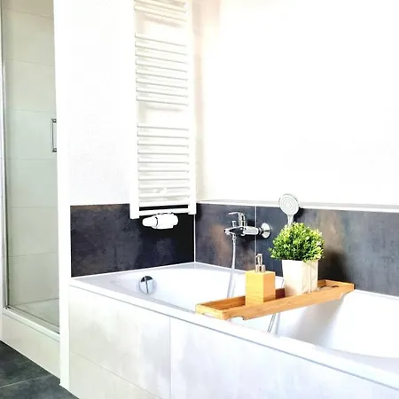 Apartamento In *